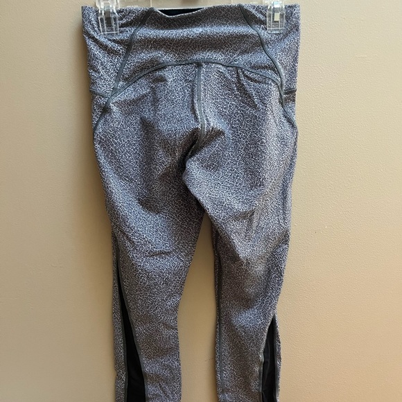 lululemon athletica Pants - NWOT Lululemon Women's Leggings size 8 Train Times High Rise Mesh